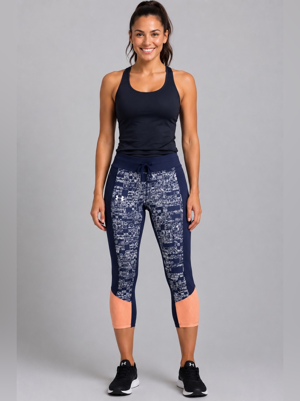Under Armour HeatGear Compression Crop Leggings M Navy Blue Print Zip Pocket EUC